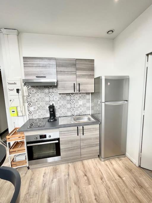 Rome - Studio Meuble A Reims Apartment Екстериор снимка